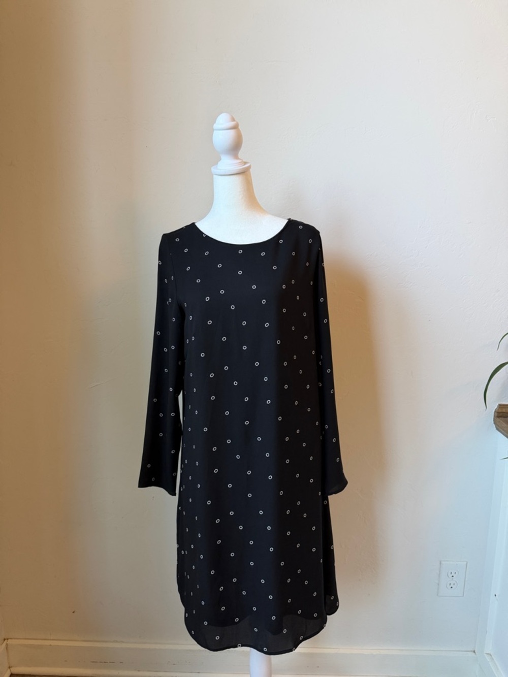 H&M Black Long-Sleeve Shift Dress with White Dot Print